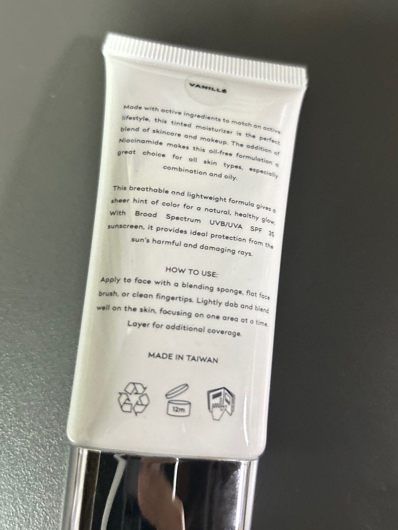 Issy Skin Tint in Vanillé (Category: Makeup) located in Caloocan City. Submitted by escolar (Listing ID 1304426864, Image 3). Description: ISSY Skin Tint in Vanille - 90-95% FULL No box.