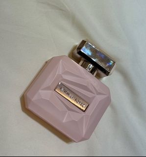 由 miriam_320 (刊登 ID 1304396306，圖片 1) 提交，位於 的 (類別：)，說明：。