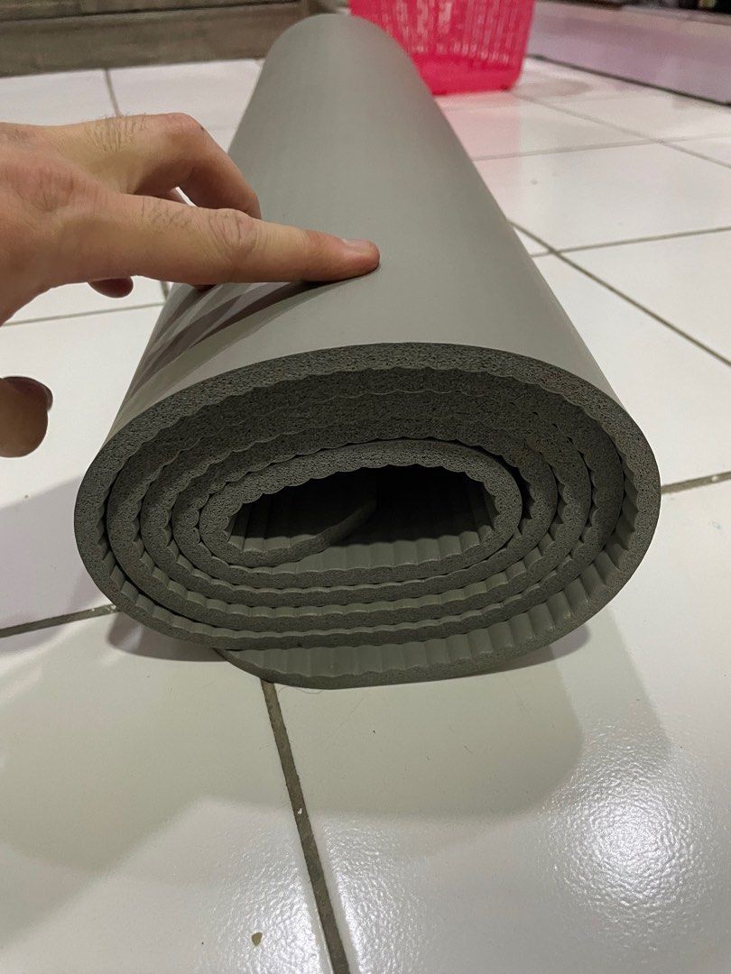 Yoga Mat Premium 6mm Anti-Slip