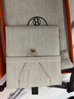 （分類：）位於 。 由 dorpigsiupig 提交（商品編號 1304348099，圖片 1）。簡介： 。