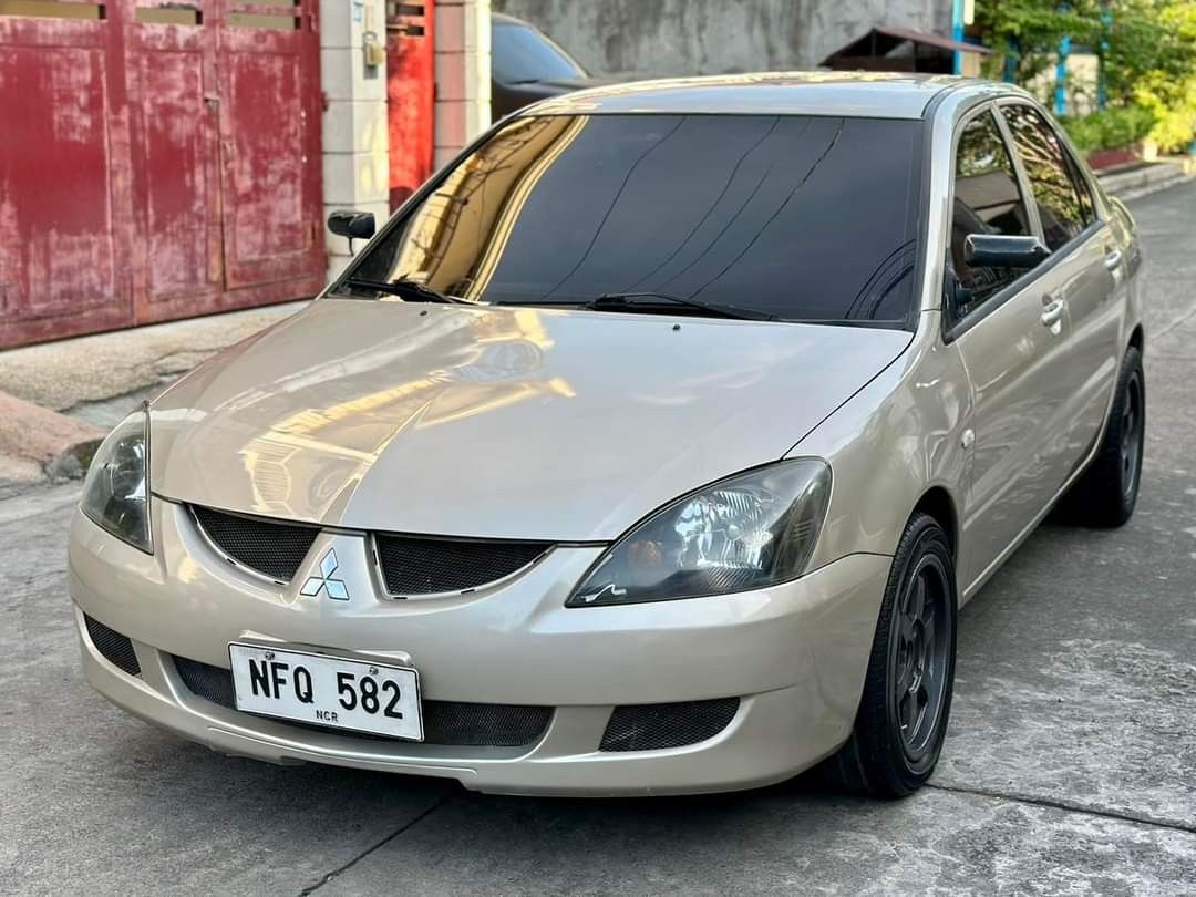 Mitsubishi Lancer 1.6 GLX Exclusive (M) (Category: Used Cars) located in Lucena. Submitted by declutterbyedi (Listing ID 1304296407, Image 3). Description: 2009 Mitsubishi lancer cedia no issue ready for long drive.