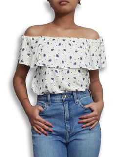 (Category: ) located in . Submitted by heychloe098 (Listing ID 1304400892, Image 1). Description: .