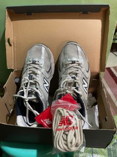 (Category: ) located in . Submitted by thriftnijeon (Listing ID 1304287860, Image 1). Description: .