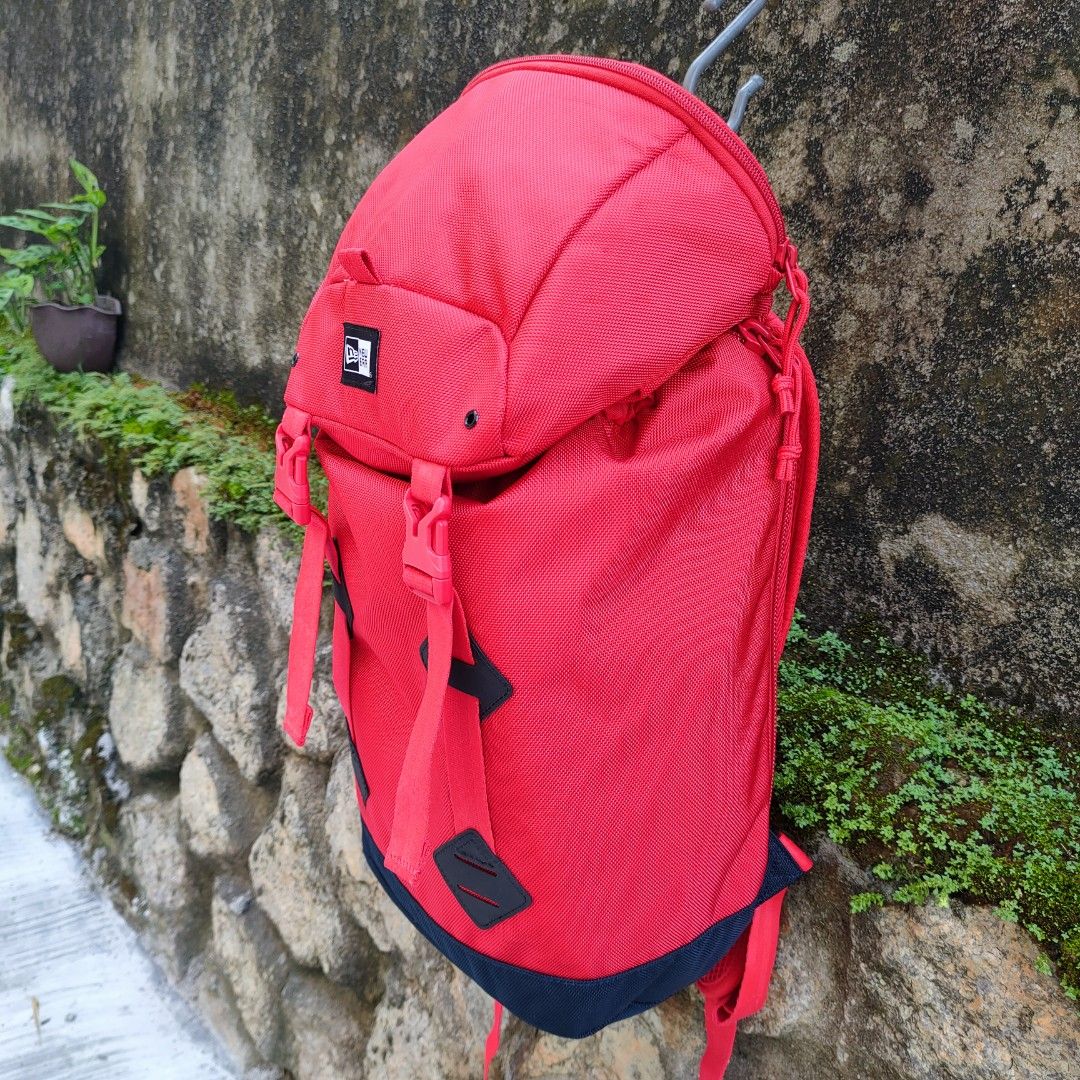 New Era 20.5L Cap Protector Mini Rucksack Backpack
