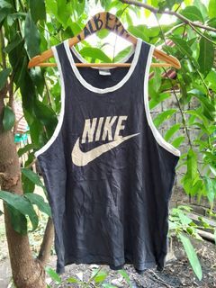 Nike Tank top XL on tag 20×27.5 Fit Medium to Large