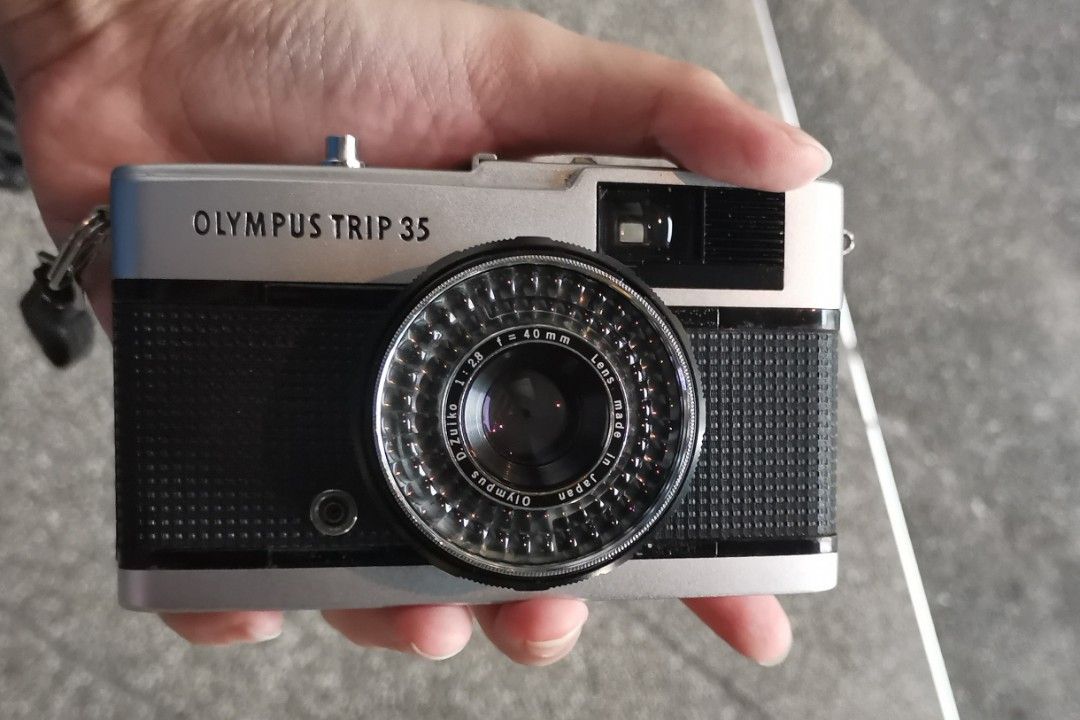 Olympus Trip 35 Film Camera (Category: Cameras) located in Manila. Submitted by faaaithyyy (Listing ID 1304296683, Image 1). Description: Please feel free to send me a message regarding its condition :).