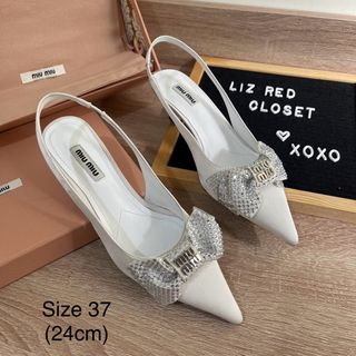 (Category: ) located in . Submitted by lizredclosetph (Listing ID 1304449188, Image 1). Description: .