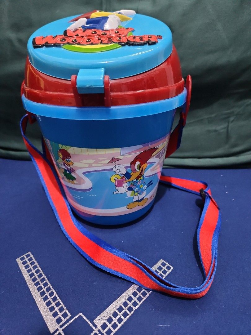 Popcorn bucket woody woodpecker, Toys & Collectibles, Mainan di Carousell
