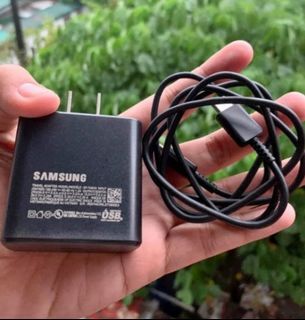 Preloved Original Samsung 45W Superfast charger