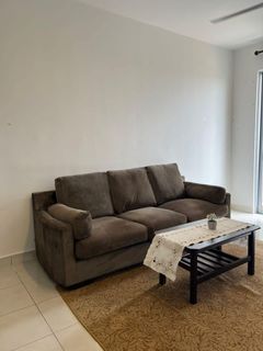 (Category: ) located in . Submitted by ibellaciao (Listing ID 1304016475, Image 1). Description: .