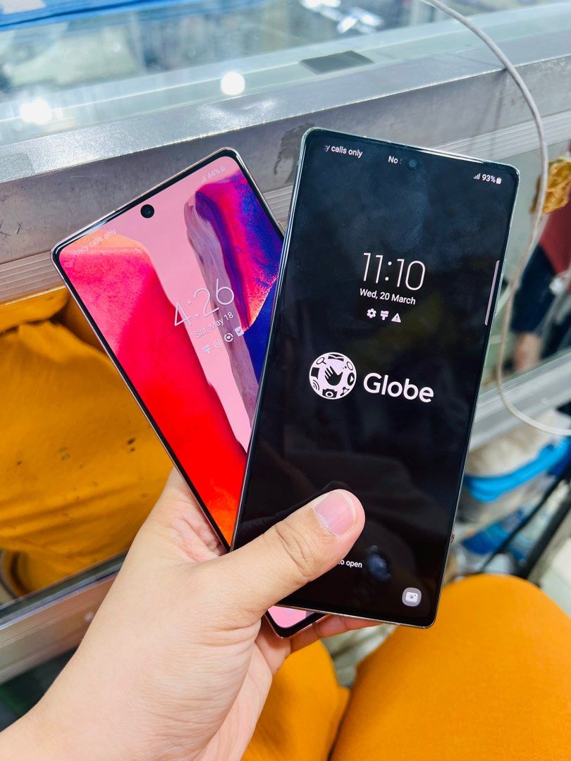Samsung Note 20 5G 256gb Dualsim FU (Category: Samsung) located in San Juan City. Submitted by javedsgadgetshop (Listing ID 1304286095, Image 2). Description: OPEN FOR INSTALLMENT VIA CREDIT CARD/SPAY/BILLEASE/GGIVES & SWAP/TRADE-IN! WE BUY AND SELL ( ANYKINDS OF UNIT BINIBILI PO NAMIN)! PTPA : Padelete po f bawal Read ❗️Onhand ‼️ Samsung Note 20 5G •256gb •NTC Variant •Good batt health •Factory Unlock •95% Smoothness •No hidden issue | No Repair