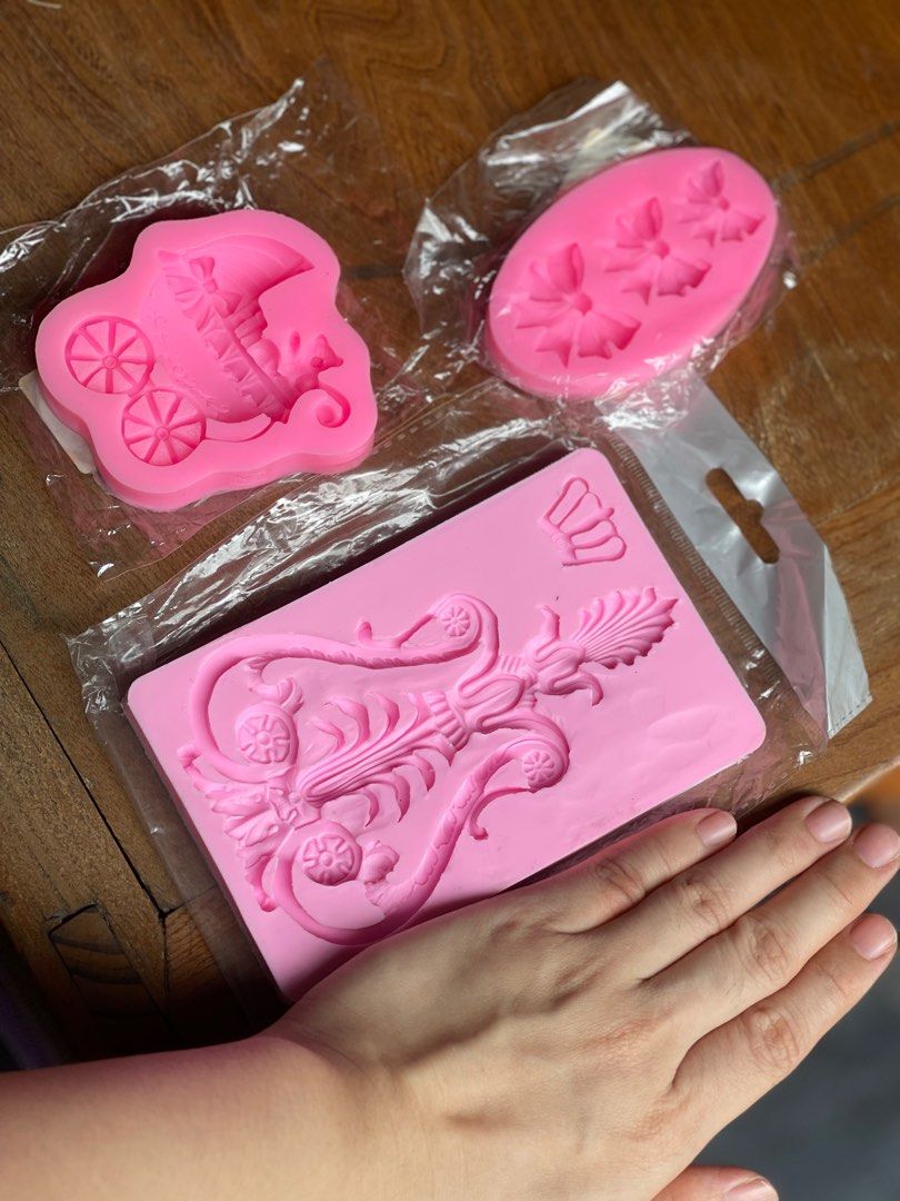Silicone Baking Mould / Mold (Category: Bakeware) located in Pasay City. Submitted by theclutterfree (Listing ID 1304365419, Image 3). Description: 530/pc All Brand new unused I have 2 pcs baby carriage 3pcs Alhambra design 1 ribbon RFS Decluttering Payment/Shipping details at the last photo Please swipe left.