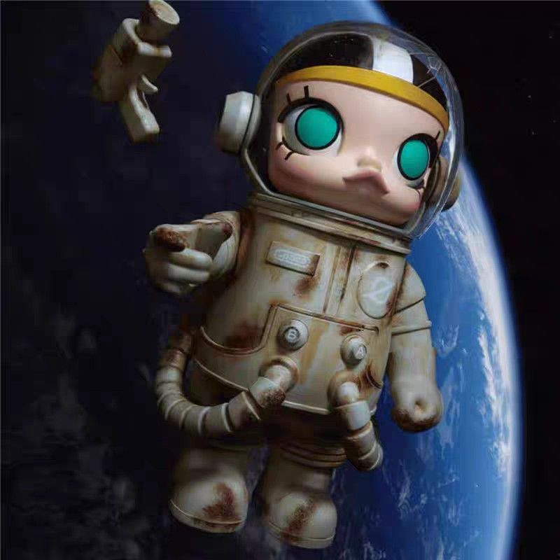 SUPER RARE! LIMITED EDITION 100 PIECES WORLDWIDE! POPMART] POPMART 400% MEGA  SPACE MOLLY LIMITED EDITION 100