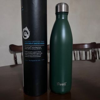 Swell Stainless Steel Bottle 25oz/750ml - Army Green 🍀