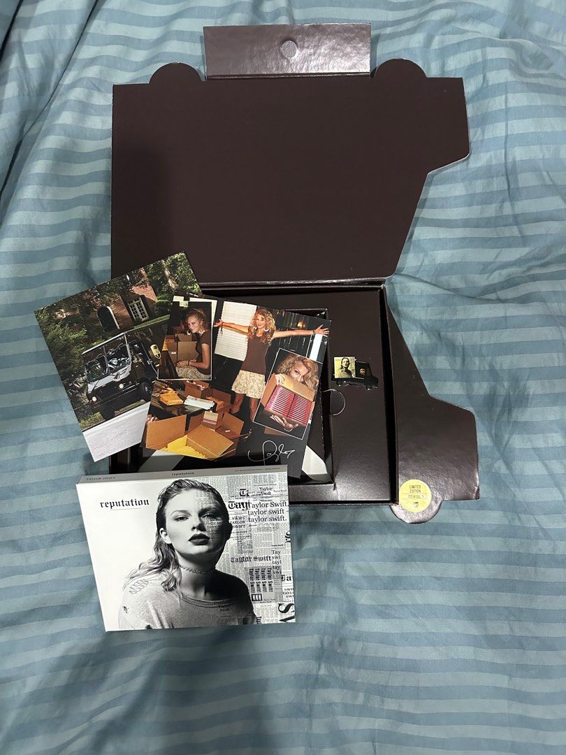 Taylor Swift Reputation UPS Commemorative CD Bundle (Limited Edition ...
