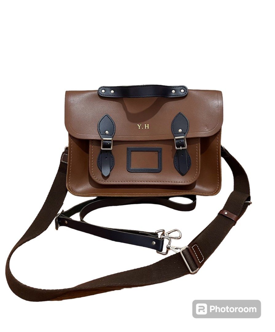 The Cambridge Satchel Company 14 Inch Leather Batchel Sling Bag Men s Fashion Bags Sling Bags on Carousell
