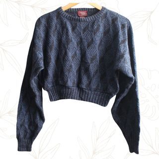 (TOP) EARLY MID-YEAR SALE: CAMBRIDGE CLASSICS CHUNKY KNIT SWEATER
