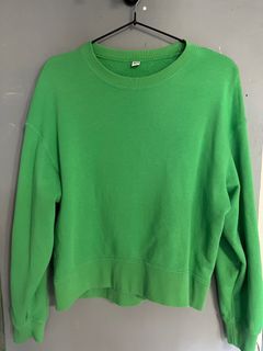 Uniqlo Crop top sweater