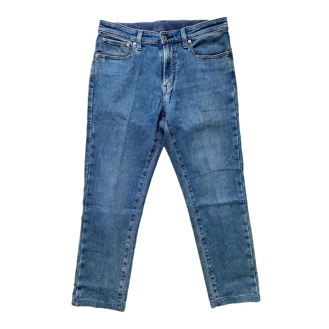 UNIQLO EZY JEANS SLIM FIT TAPER ANKLE LENGTH BLUE WASH JEANS (31/32)