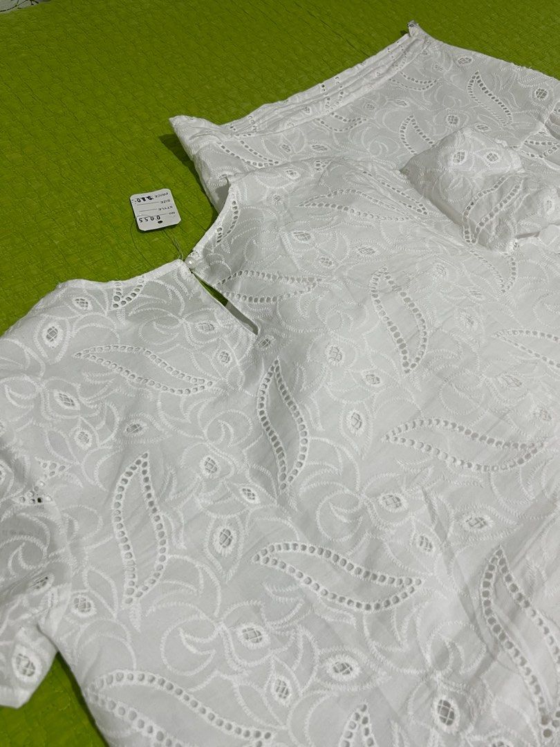 White Eyelet Coordinates (Category: Sets or Coordinates) located in Tarlac. Submitted by prelovedbyfao (Listing ID 1304403280, Image 3). Description: Bought in Bkk Selling low Never used, with tag Fits XS-M.