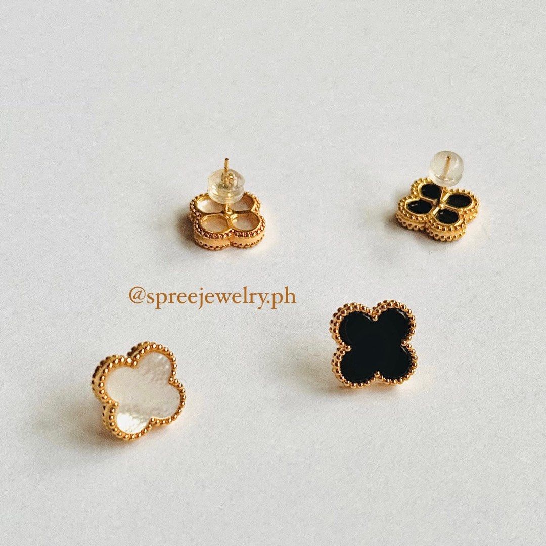 10mm black onyx VCA flower stud earrings in 18k gold setting 