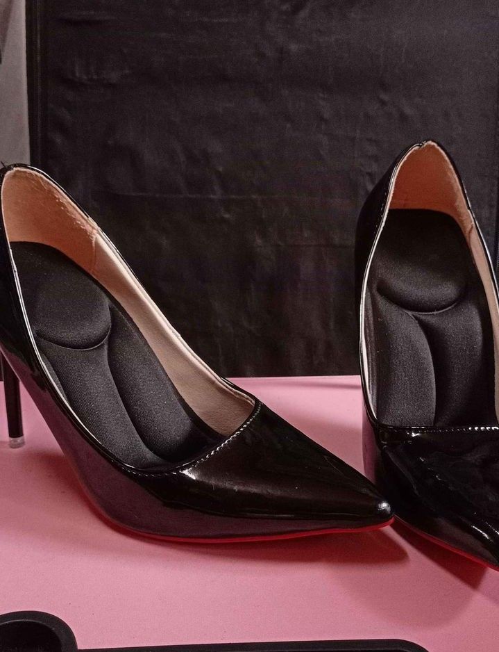 Size 3 stilettos on sale