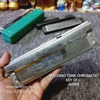 42-HOLE JAPAN MACHINO TONE CHROMATIC HARMONICA (KEY OF C)