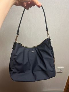 （分類：）位於 。 由 heihei_hei 提交（商品編號 1304596151，圖片 1）。簡介： 。