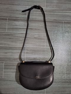 APC - GENEVE - Flap Bag