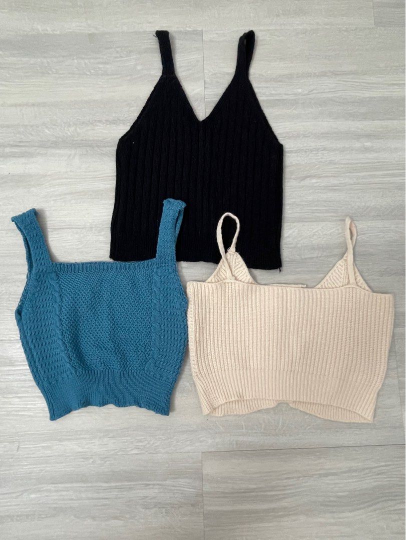 Bangkok cropped sleeveless (Category: Sleeveless) located in Jaen. Submitted by cutecottons09 (Listing ID 1304468384, Image 2). Description: 130 each New, washed only Beige and Blue - cropped Black - not cropped.