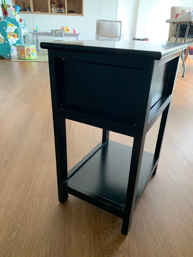 Bedside Table (Category: Shelves, Cabinets & Racks) located in Singapore. Submitted by katharinetan (Listing ID 1304465250, Image 3). Description: .