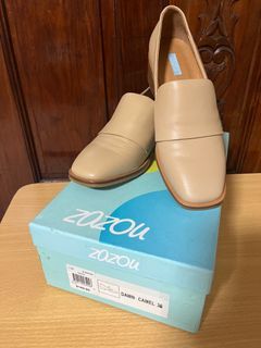 Beige Loafers, size 38