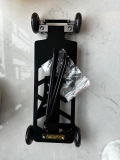 （分類：）位於 。 由 iamsinlam78223 提交（商品編號 1304517570，圖片 1）。簡介： 。