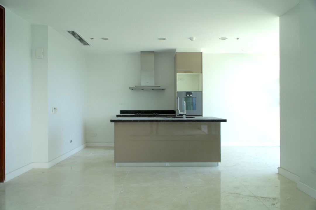 Brand New 3BR Unit For Sale at Grand Hyatt South Tower BGC, Property ...