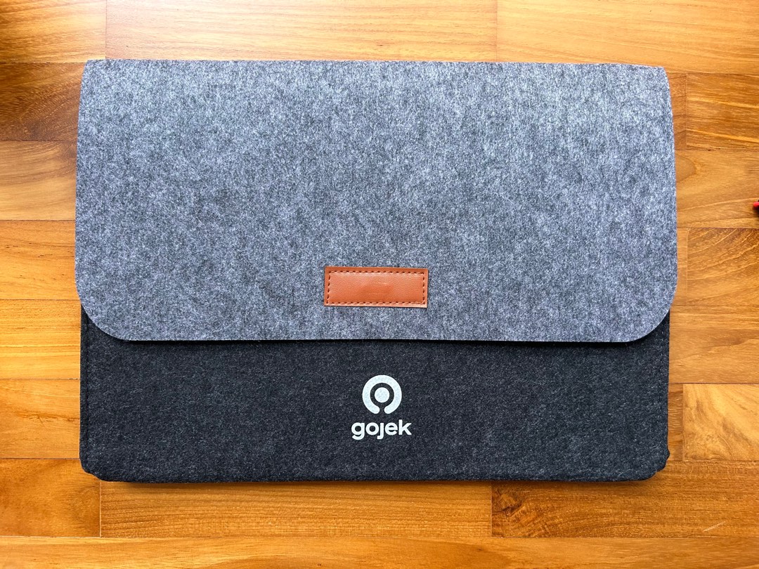 New laptop case top