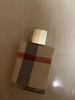 （分類：）位於 。 由 shanshanshopaholic 提交（商品編號 1304556937，圖片 1）。簡介： 。