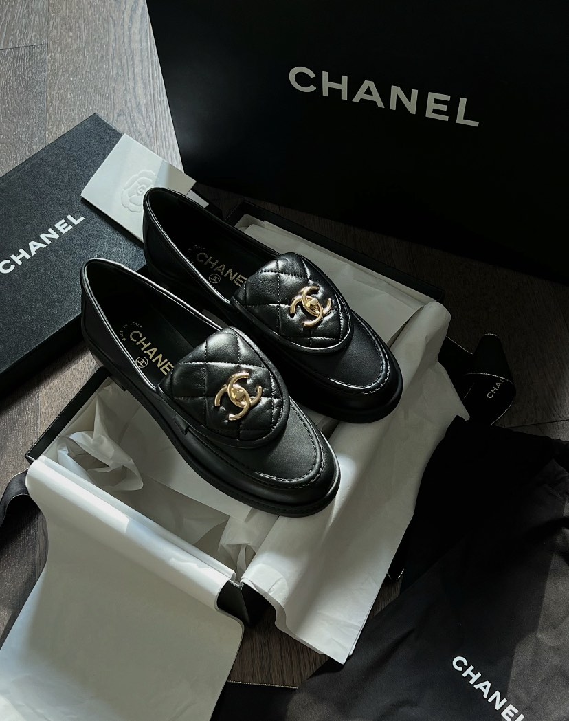 CHANEL シャネル 小物類（その他） 黒 - 4500125Y0092 Chanel loafer Shoes black 香奈兒樂福鞋黑色菱格紋金扣logo 小