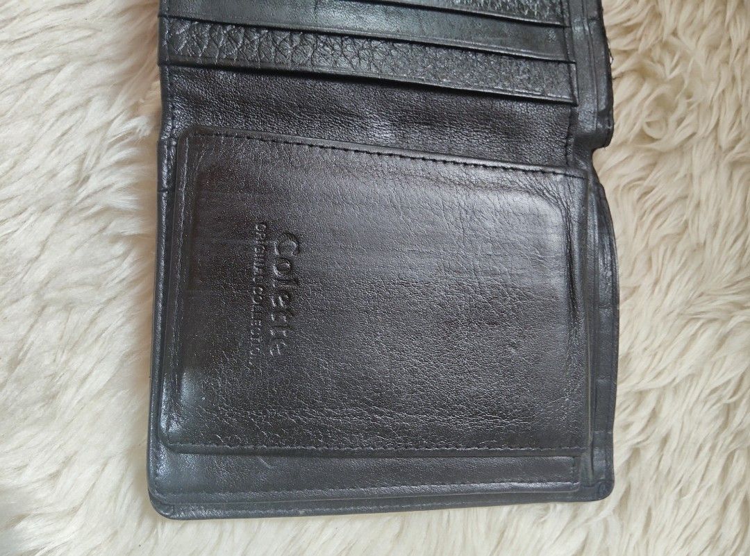 COLETTE MEN VINTAGE TYPE BIFOLD WALLET (Category: Luxury Bags & Wallets) located in Quezon City. Submitted by kisstin18 (Listing ID 1304516927, Image 2). Description: GENUINE LEATHER COLETTE MEN VINTAGE TYPE BLACK CARD SLOT PAPER BILLS PHOTO SLOT.