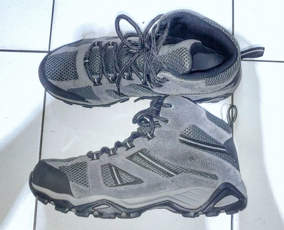 COLUMBIA HAMMOND MID WATERPROOF TRAIL SHOES MEN S Men s Fashion Footwear Sneakers on Carousell