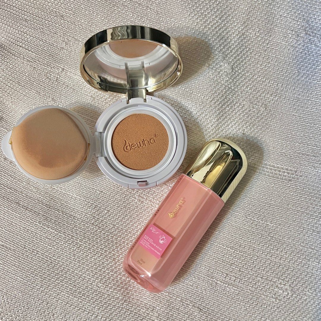 Dewha Miracle Glow Duo Set (Category: Makeup) located in Cainta. Submitted by achibeacorner (Listing ID 1304584280, Image 2). Description: Bundle Set only Used to shoot only -Used once Ivory Shade Mfg Date 2024.