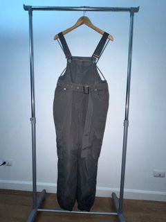 Gray Light Weight Jumpsuit / Romper / Overalls , M-L, 9/10 condition