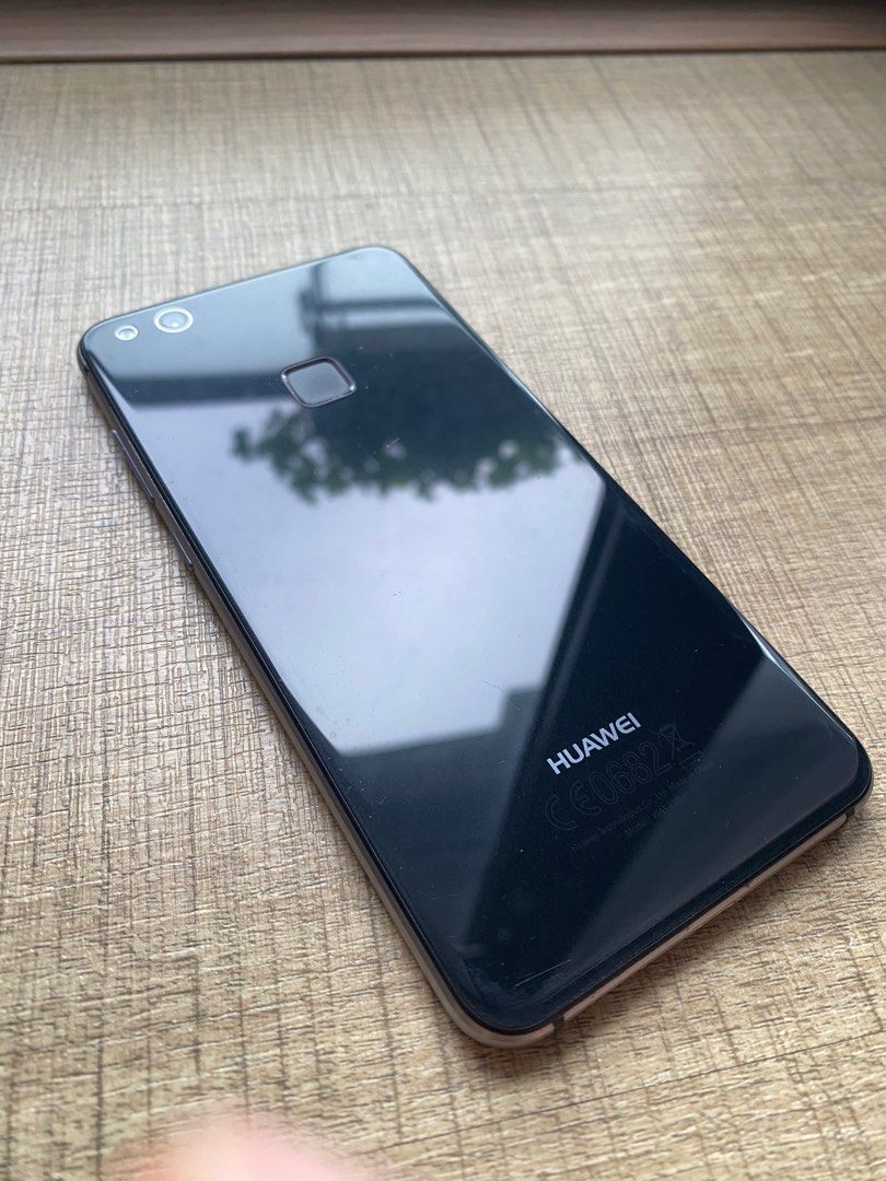 HUAWEI P10 lite Black 32 GB SIMフリー Huawei P10 Lite 4G/LTE Black 32GB + 4GB Dual-SIM Factory Unlocked