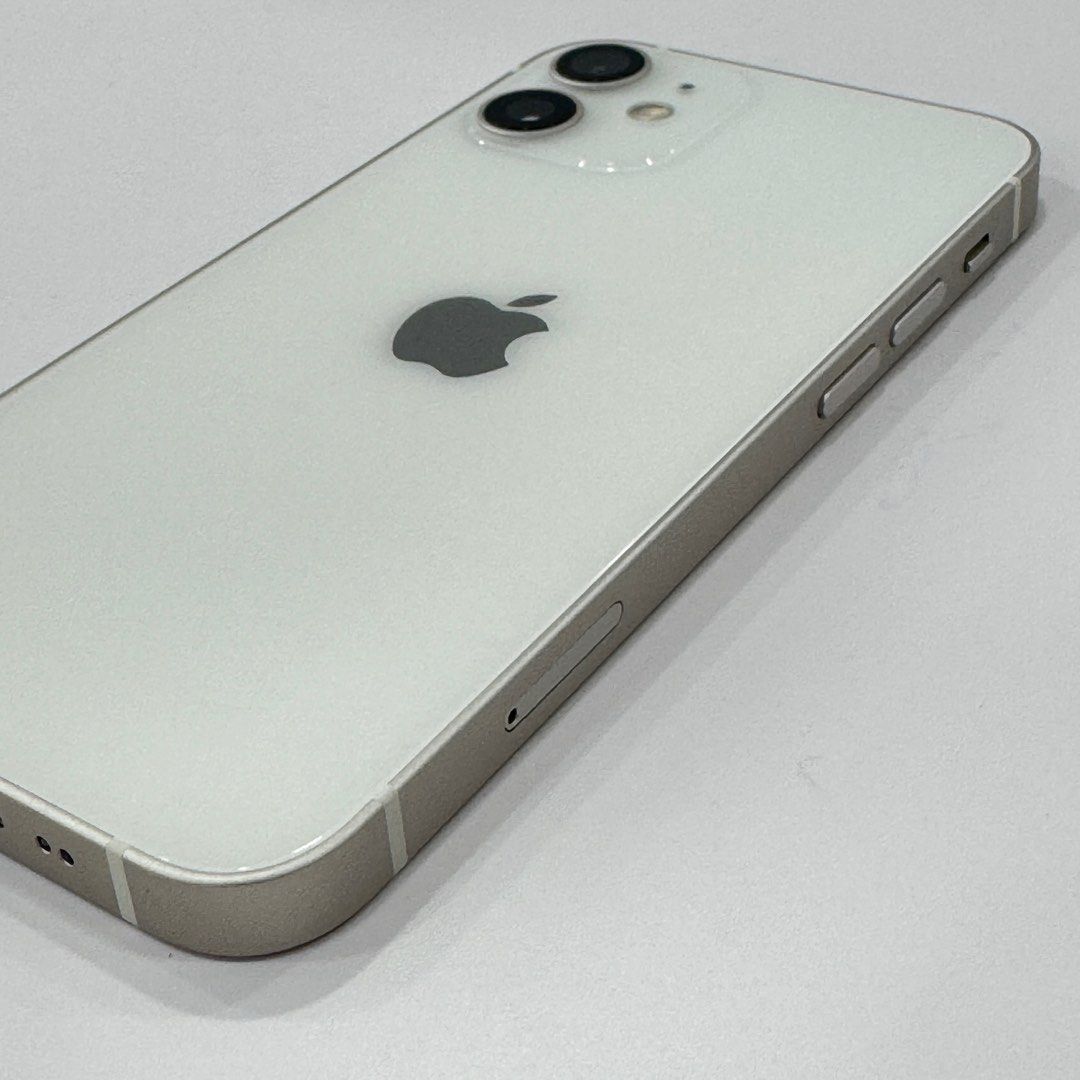 iPhone 12 mini ホワイト 128 GB SIMフリー