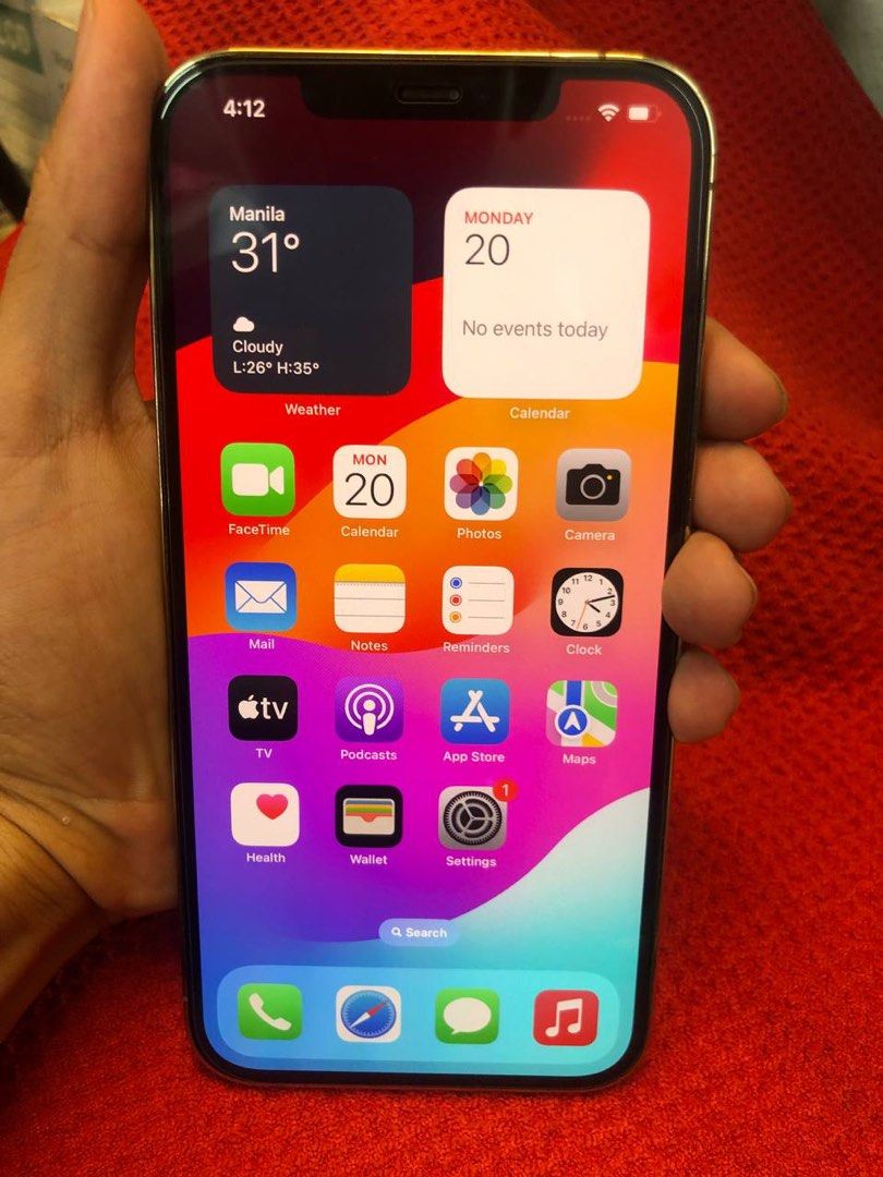 Iphone 12 pro max 256gb smartlocked (Category: iPhone 12 Series) located in Paranaque City. Submitted by louise240817 (Listing ID 1304608746, Image 2). Description: Cheapest iphone 12 pro max 256gb Smartlocked/tnt Issue agad: bypassed sya ( sa nakakaintindi lang ) All parts orig wlang pinalitan (intact lahat ) Working lahat Truetone Face id Etc. 86% battery health Ios 17.4.1 na - nagagamit ng maayos Unit / case / chord -pwede i reset sa setting o