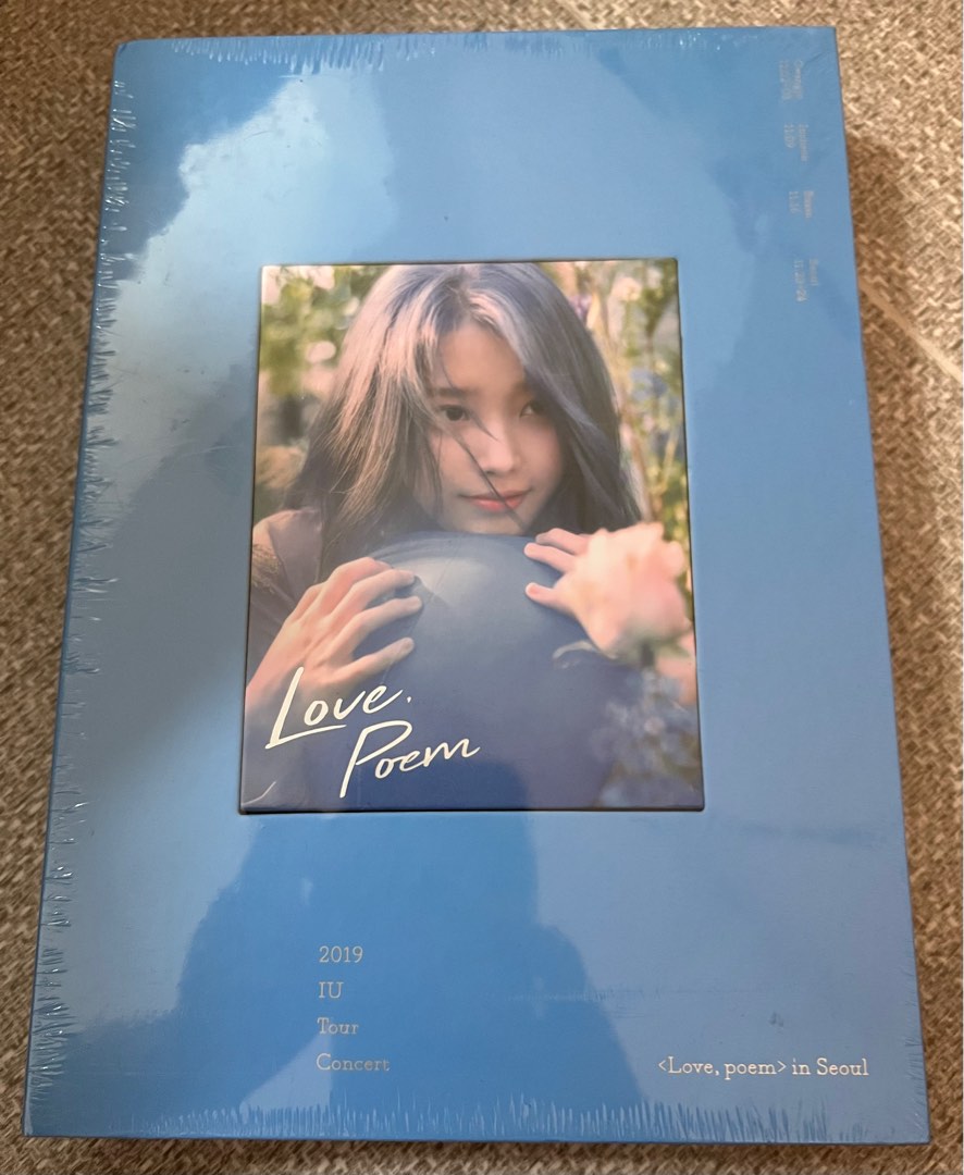 全新IU Tour Concert [Love poem in Seoul]Blu ray, 興趣及遊戲, 音樂 
