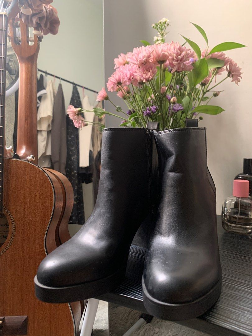 Jual boots h&m store
