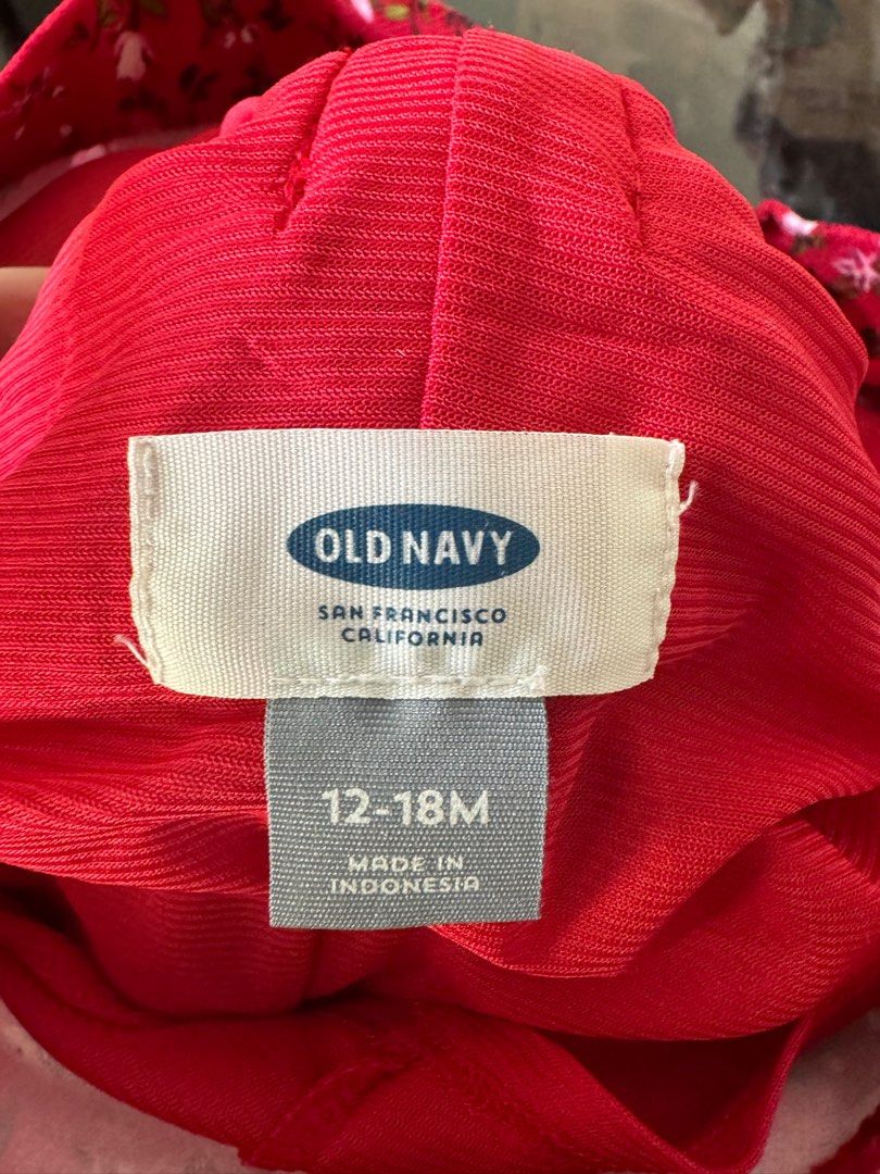 Kids dress - Old Navy (Category: Babies & Kids Fashion) located in Taguig. Submitted by coyprincess (Listing ID 1304477757, Image 3). Description: Super cute velvet dress. Like new! .