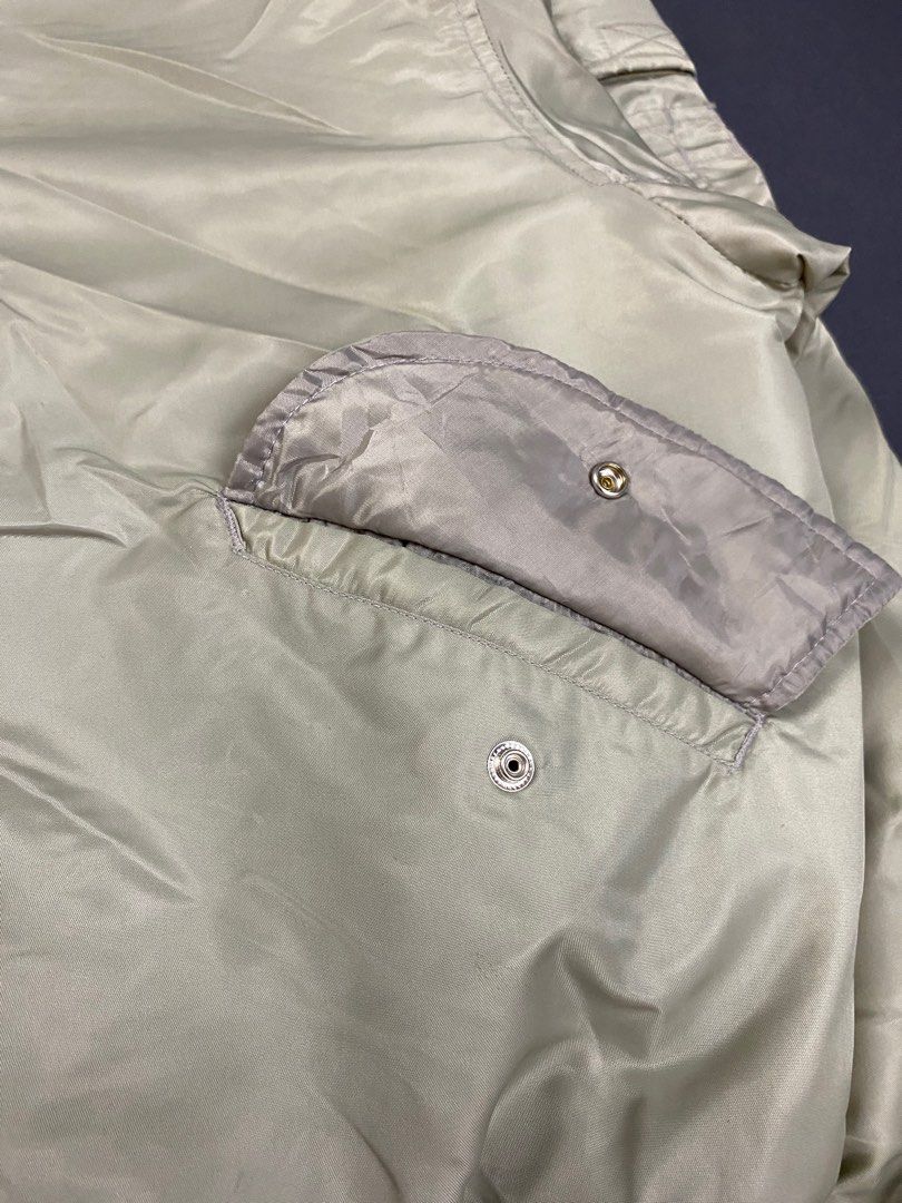 Light Khaki Bomber jacket (Category: Coats, Jackets and Outerwear) located in Cabanatuan. Submitted by jamaicac (Listing ID 1304520530, Image 3). Description: nid lang labhan size XL width 25 Length 28.