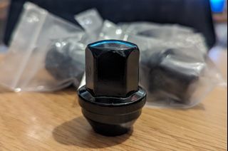 （分類：）位於 。 由 bheads 提交（商品編號 1304608444，圖片 1）。簡介： 。
