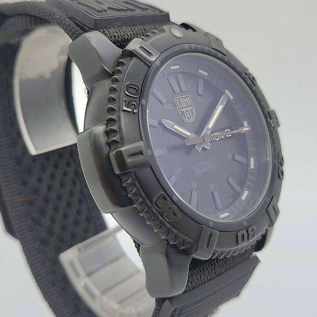 Luminox Modern Mariner Series 6500 Automatic Watch 45mm Men s Fashion Watches Accessories Watches on Carousell